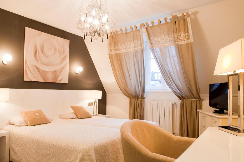 סלרס Le Bailliage Hotel & Spa חדר תמונה